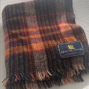Highland Tweeds Multicolor Plaid Blanket